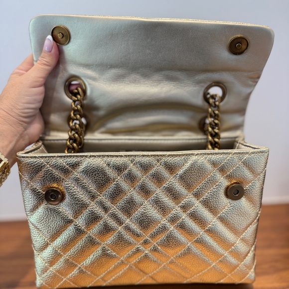 Kurt Geiger The Brixton leather metallic gold shoulder bag - Picture 2 of 14